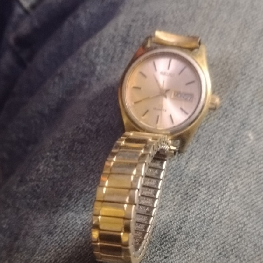 Seiko Two-Tone Gold and Silver Watch